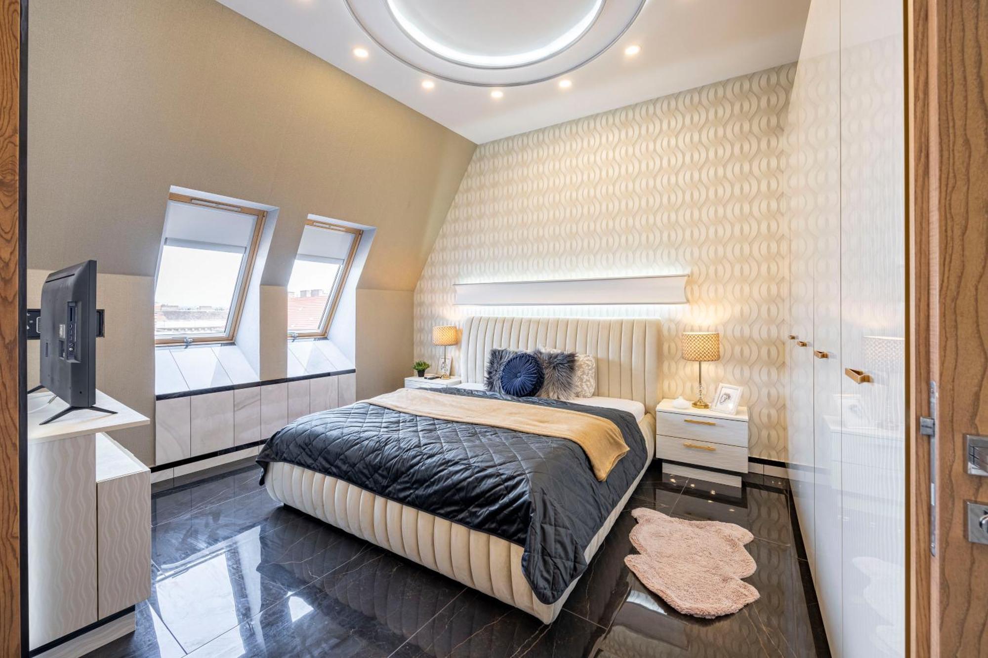 Luxury Royal Central Apartment By Prestige Homes بودابست المظهر الخارجي الصورة